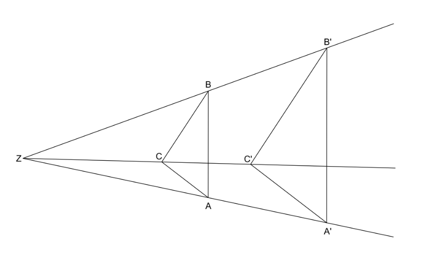 Geometrische Darstellung einer zentrischen Streckung mit den Punkten A, B, C sowie deren Bildpunkten A′, B′, C′.